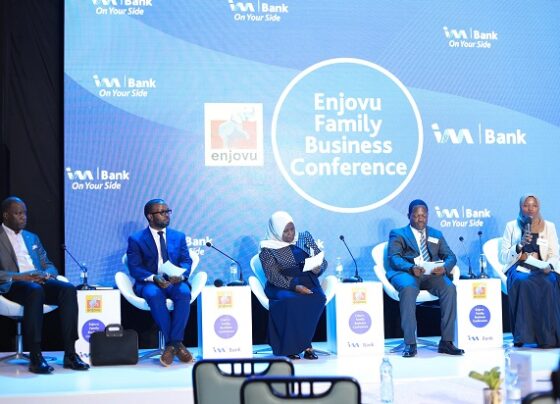Panelists engaged in a fireside chat during the Enjovu Family Business Estate Planning Workshop.